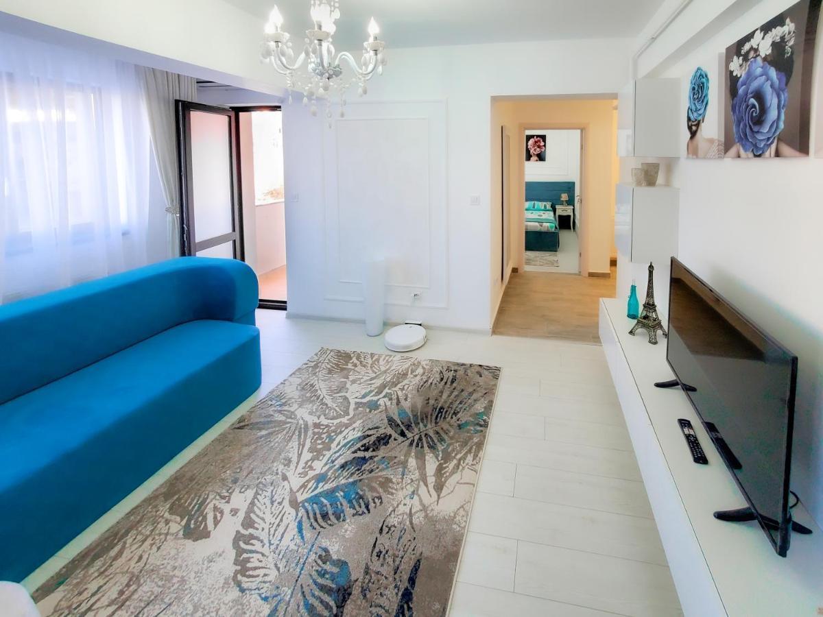 Unique Hotel Apartments 雅西 外观 照片