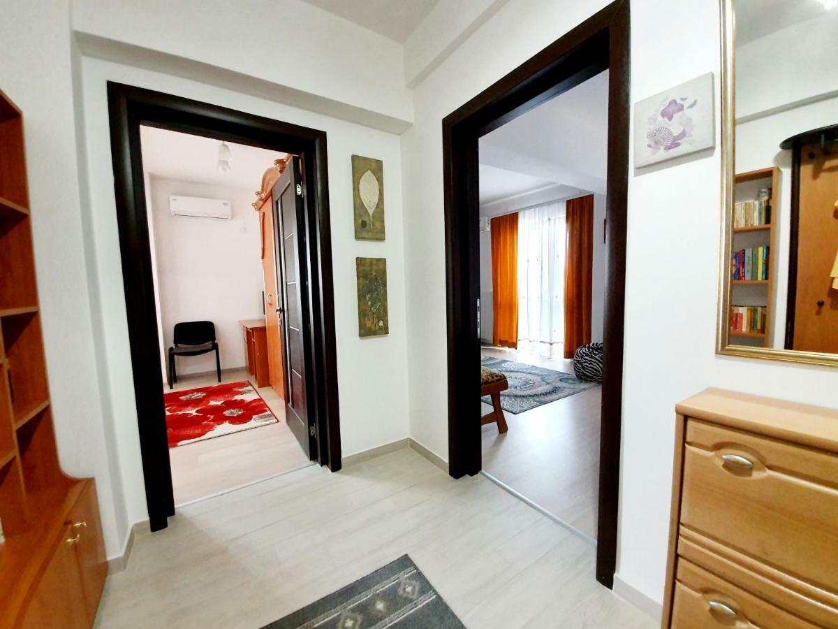 Unique Hotel Apartments 雅西 外观 照片
